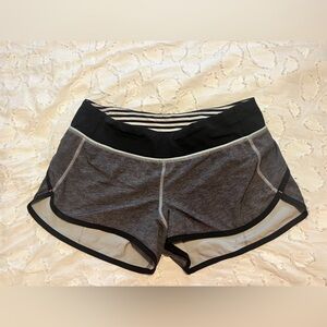 Lululemon shorts size 4
